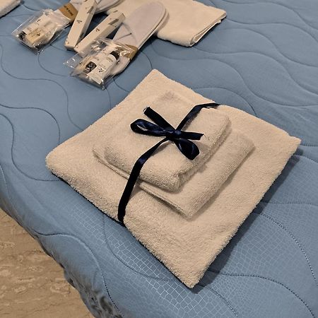 Ginevra Rooms Бари Екстериор снимка